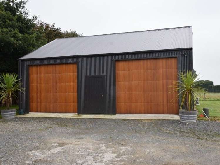 358 Bay Road West Plains_8