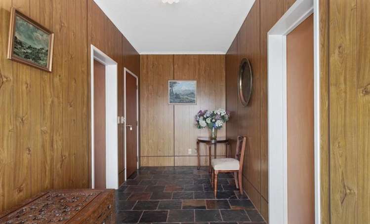 216 Pohutukawa Avenue 1117_13