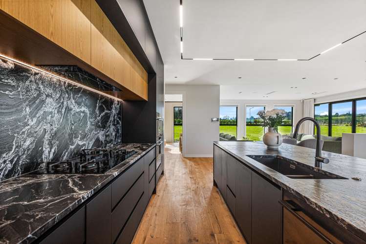 1 Runway Rise Dairy Flat_8