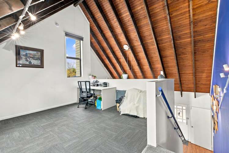 10 Lochinvar Place Hairini_20