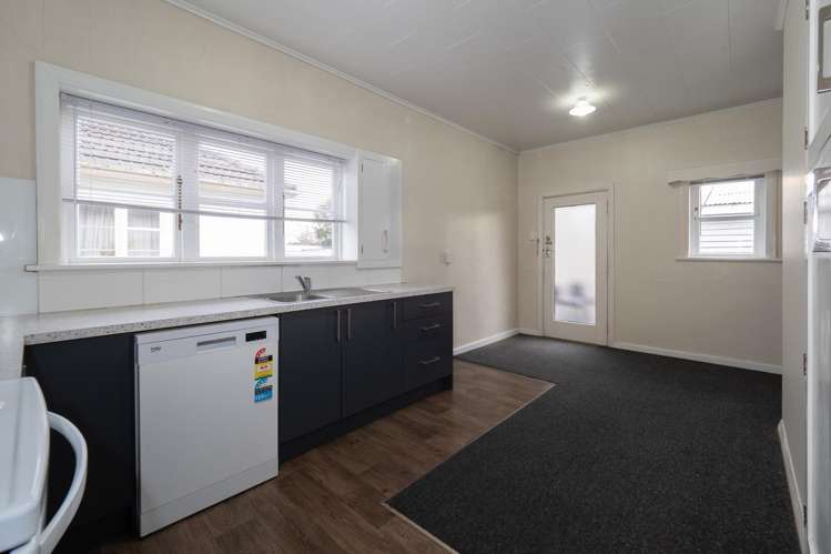 15 Brucefield Avenue_3