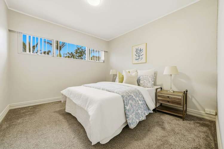 2/100 Aberdeen Road Campbells Bay_13