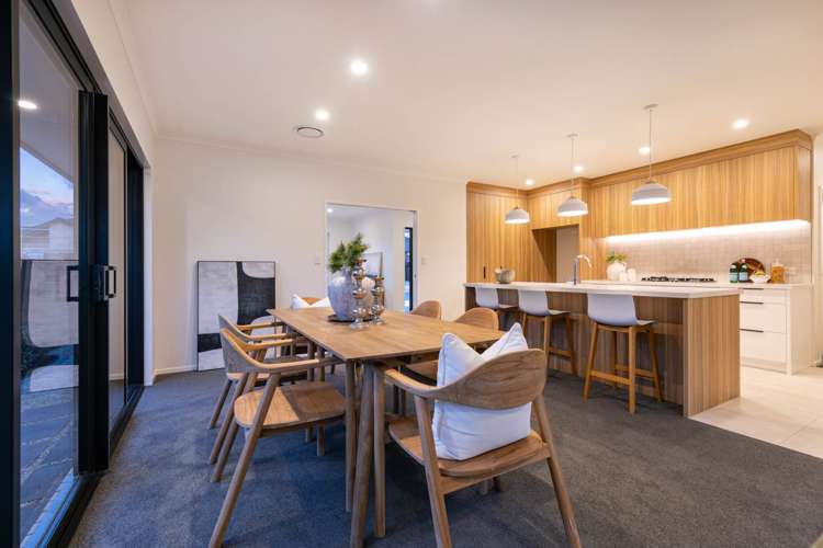 52 Tukutata Crescent Milldale_16