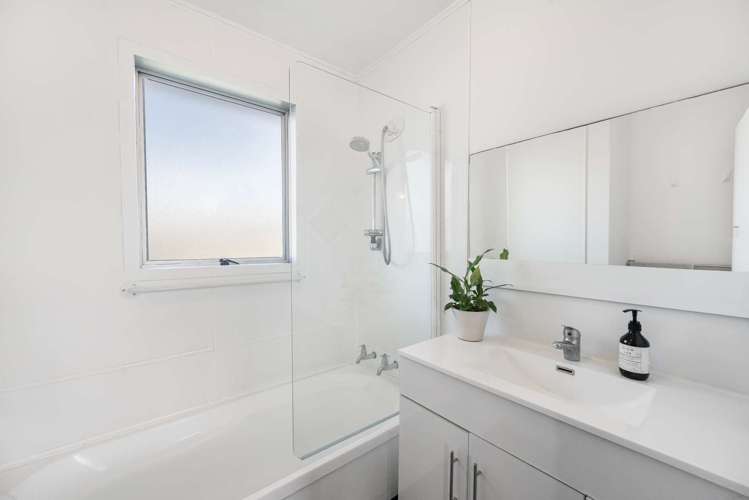 17 Tait Drive Greenmeadows_15