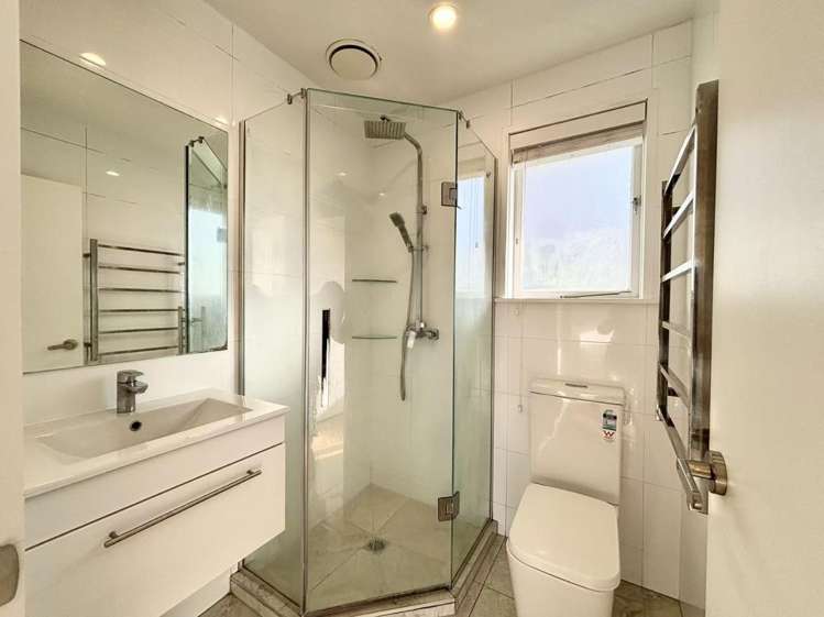 71 Harrington Road Henderson_11