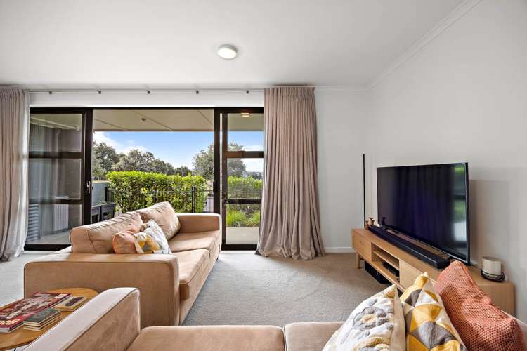 G02/189 Barbarich Drive Stonefields_12