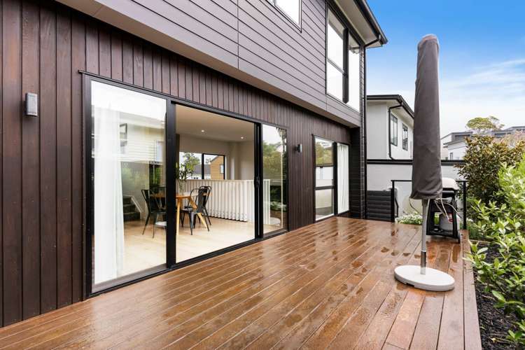 8 Reg Pearce Way Glen Innes_10