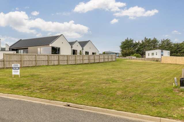 19 Muriwai Drive Diamond Harbour_2