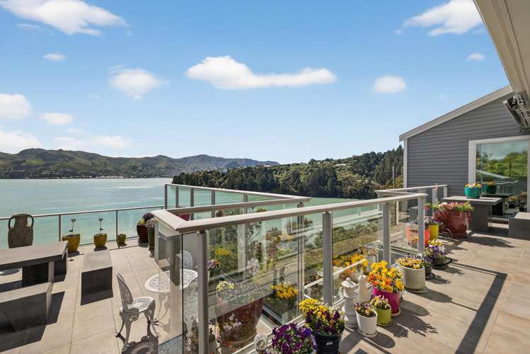 303 Marine Drive Charteris Bay_28