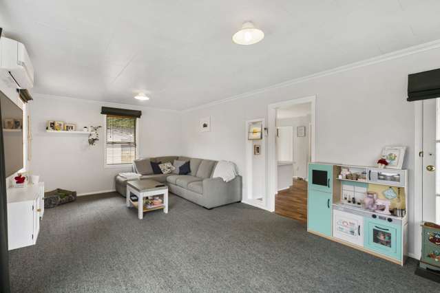 5 Phoenix Place Dinsdale_3