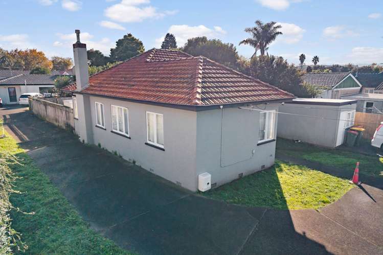 1/29 & 2/29 Weymouth Road Manurewa_19