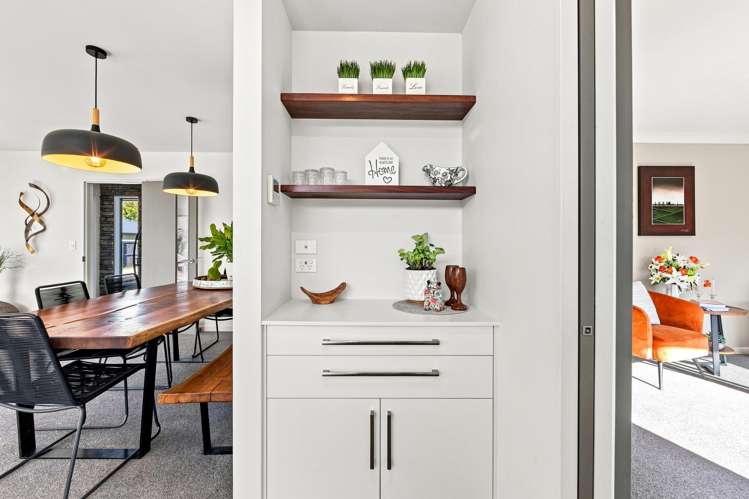 11 Glastonbury Drive Burwood_9