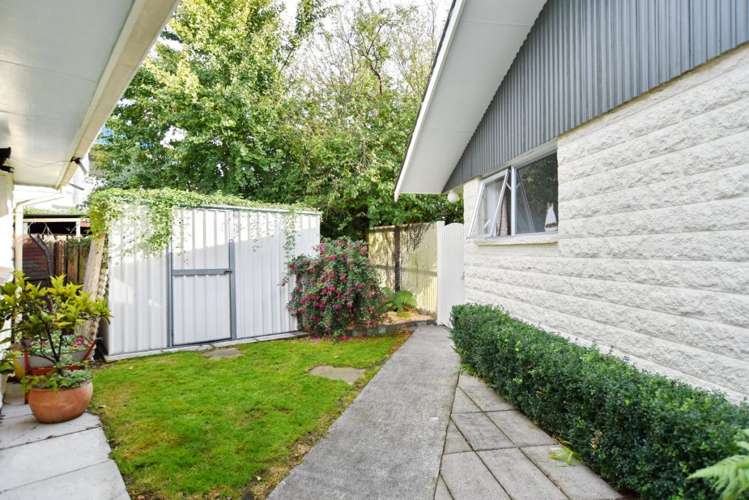 10 Main North Road Woodend_22