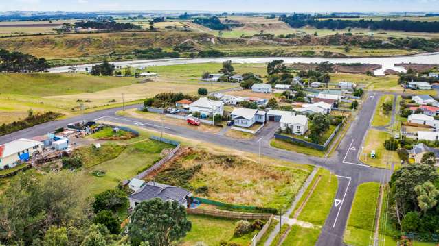 20 Leicester Street Patea_4