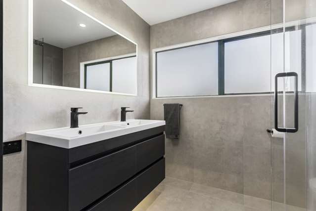 7 Kiteroa Terrace Rothesay Bay_4