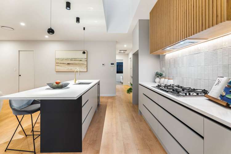 77 Skulander Crescent Millwater_10