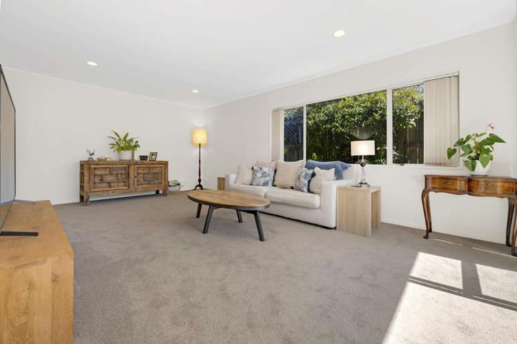 2/248 Botany Road_4