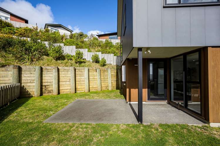 32 Astelia Way Woodridge_14