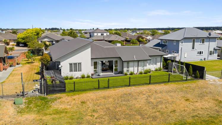 532 Bower Avenue Parklands_34