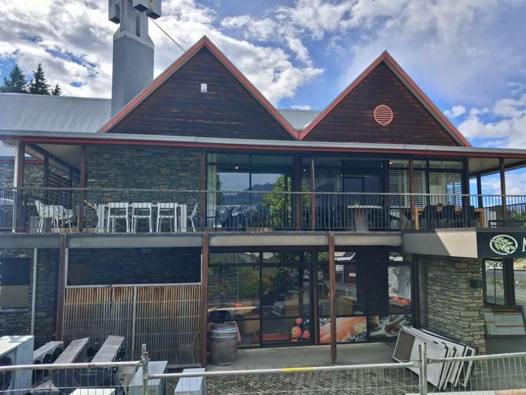 6-22 Ardmore Street Wanaka_9