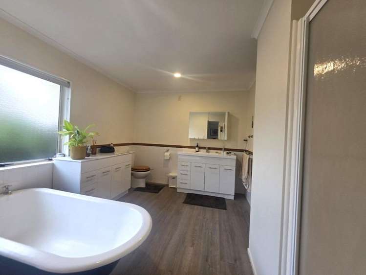 21 Village Park Drive 1185_16