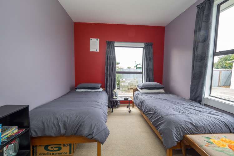 86 Creek Road Allenton_12