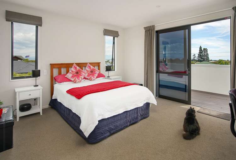 3 Andy Whiting Place Stoke_9