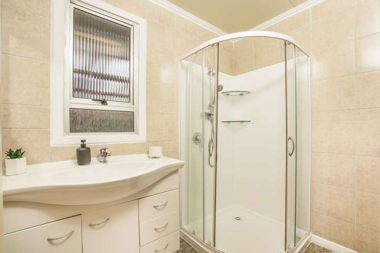 411 Kaikorai Valley Road Bradford_16