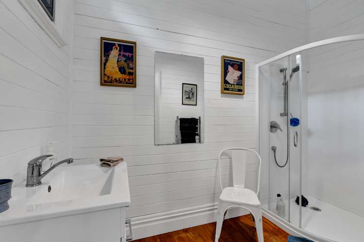 3 Gribbin Street Awakino_21