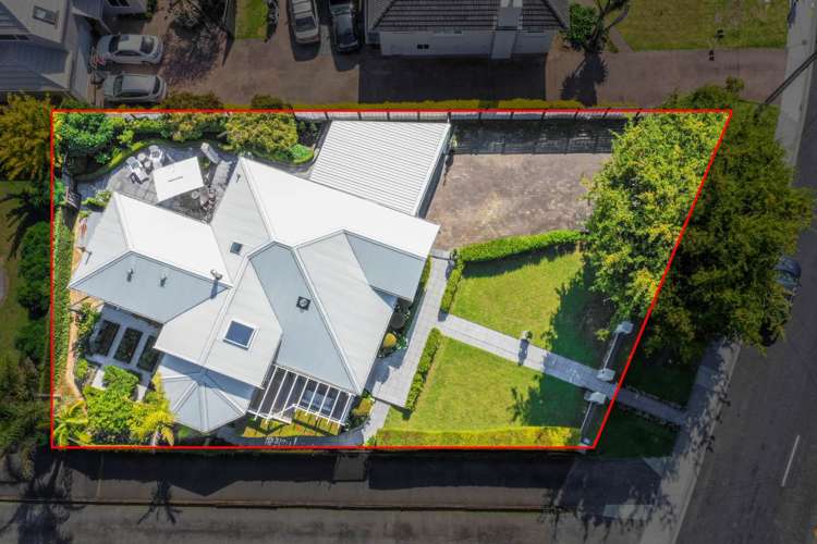 71 Beach Road Mellons Bay_26