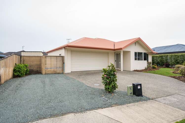 17 Covent Drive Stoke_20