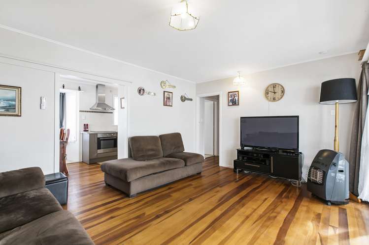 1/166 Clevedon Road Papakura_1