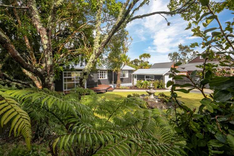 468 Huia Road Laingholm_12
