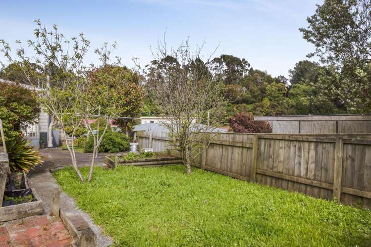 73 Hampshire Street Cannons Creek_15