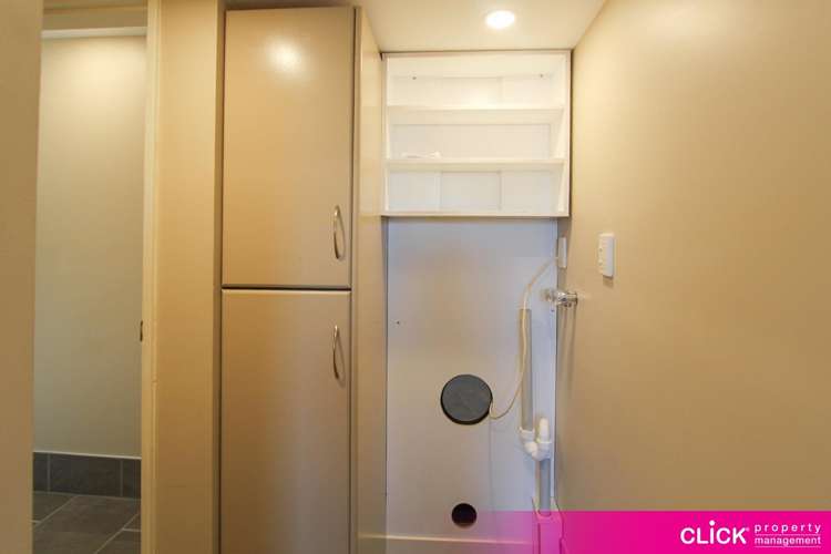 38 E Oxford Street 2526_7