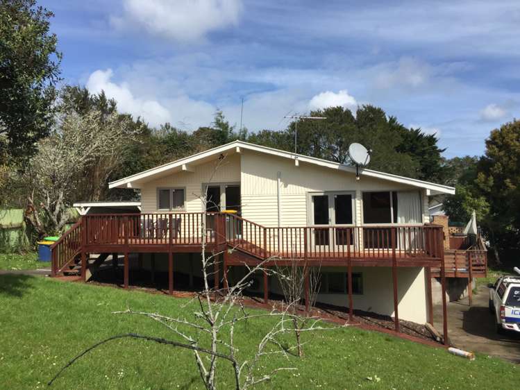 83 Rosier Road Glen Eden_1