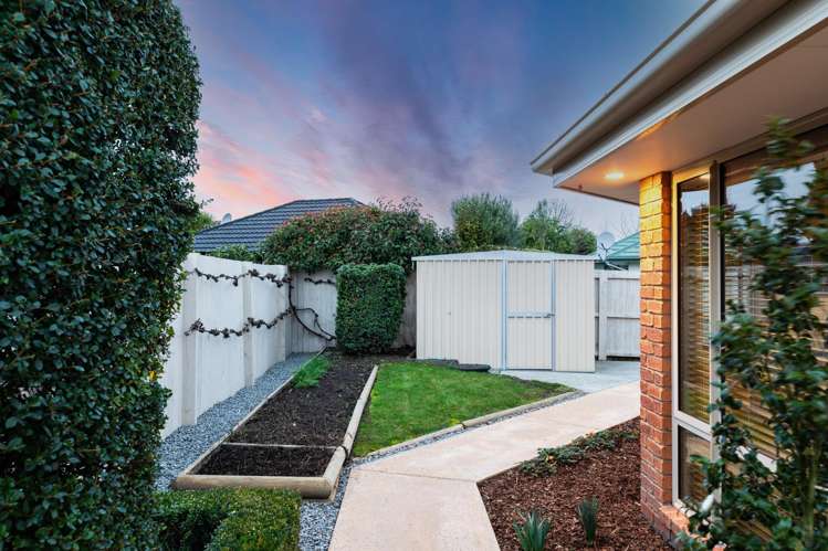 1 Becmead Drive Harewood_24