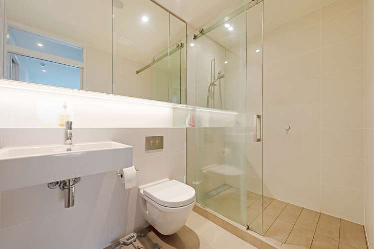 1c/3 Clyde Quay Wharf Te Aro_12