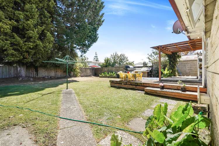 65 Resthill Crescent Glenview_19