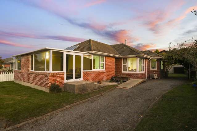 Land to Love. A Home You Can Rely On.