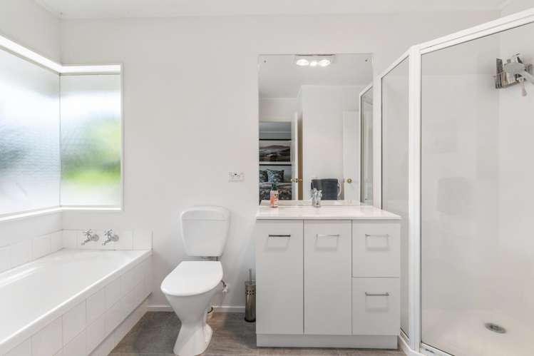 2/19 Stratford Road Manurewa_11