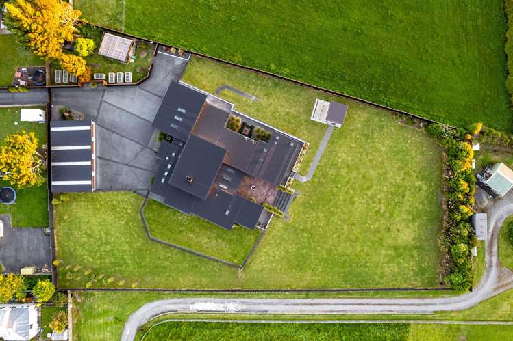 135A Brecon Road Stratford_1