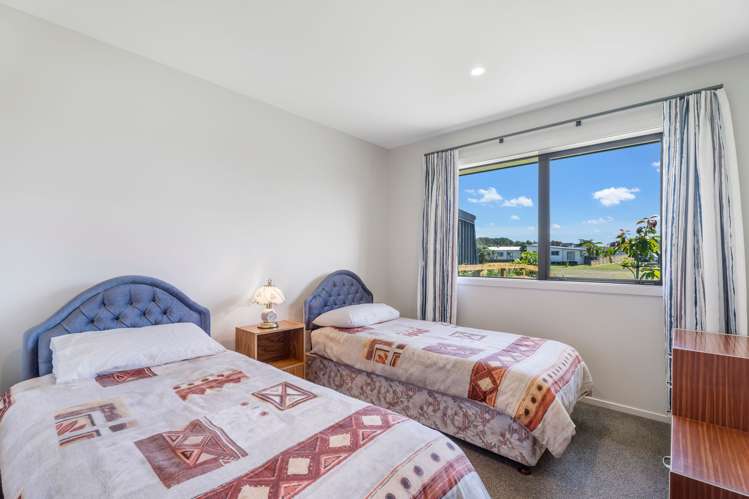 105 Rangiora Crescent Matarangi_18