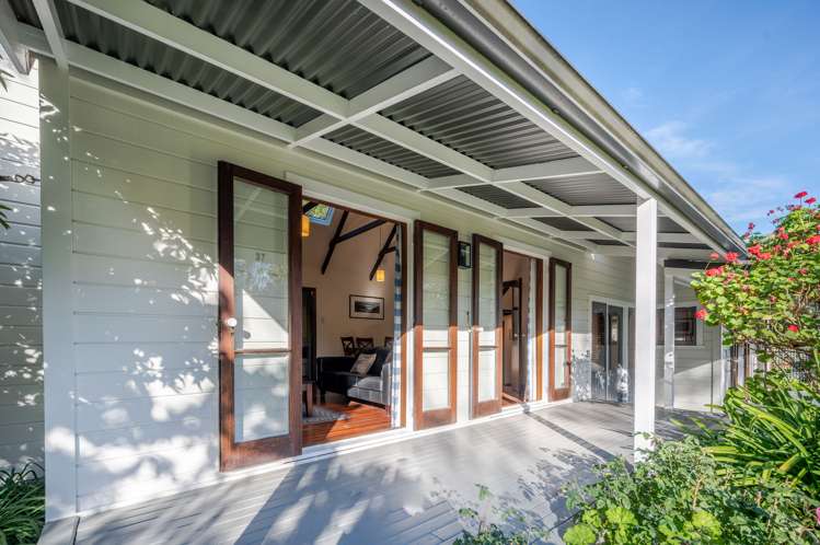 37 Penlington Place Akaroa_8