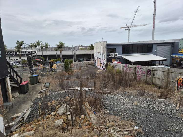 586-592 New North Road Morningside_5