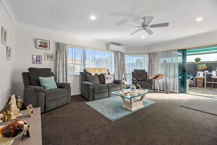 5 Azalea Dell Mount Maunganui_5