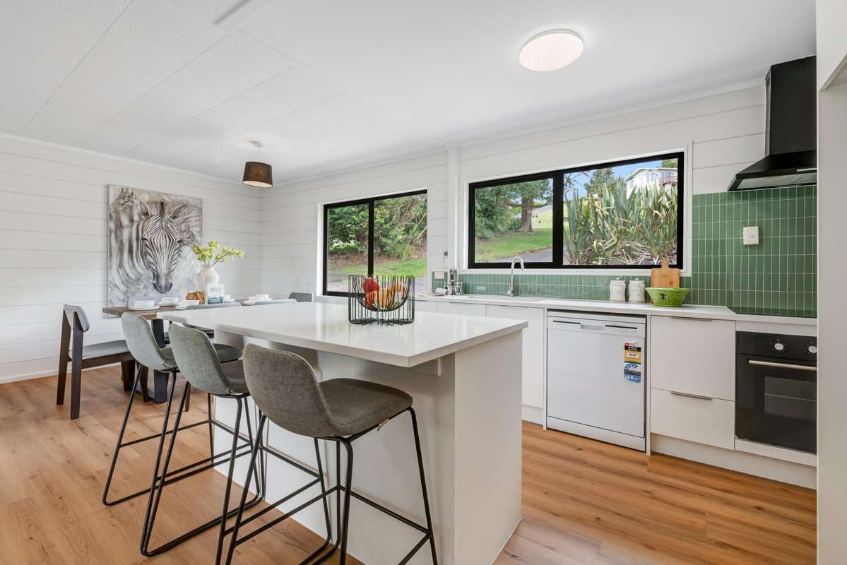 2/15 Pemberton Avenue_3