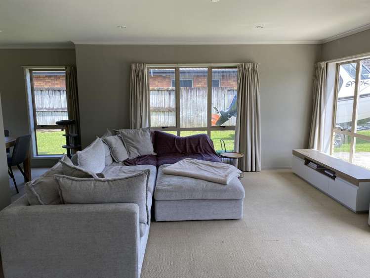 7 Whitford Place 2612_5