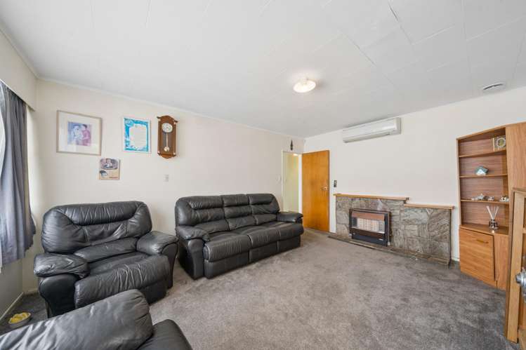13 Kerepehi Grove Wainuiomata_2