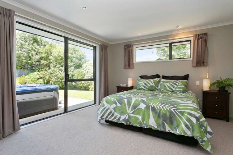 15 Tulip Drive Cambridge_10